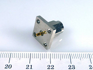 SMA штекер (SMA-BP1) на блок, пайка, 4 отв. для крепл., Китай